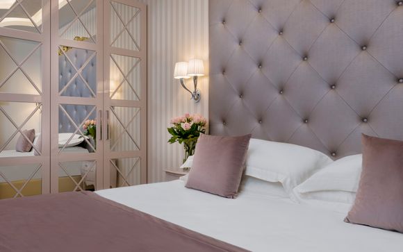Family Room — Grand Hotel Gallia